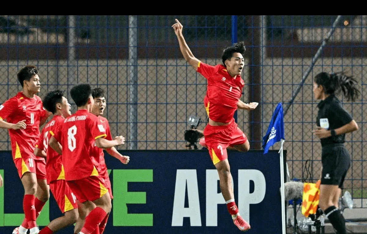 cau-thu-tung-xe-luoi-australia